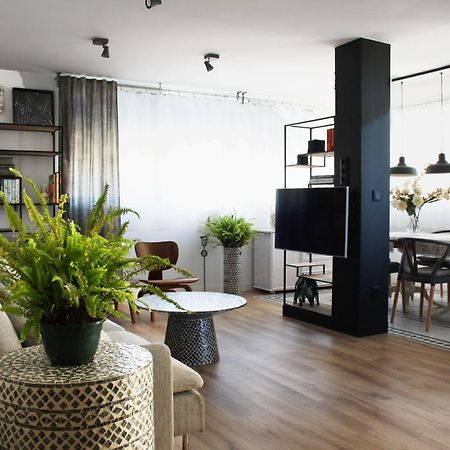 شقة Torre Paris لقنت المظهر الخارجي الصورة